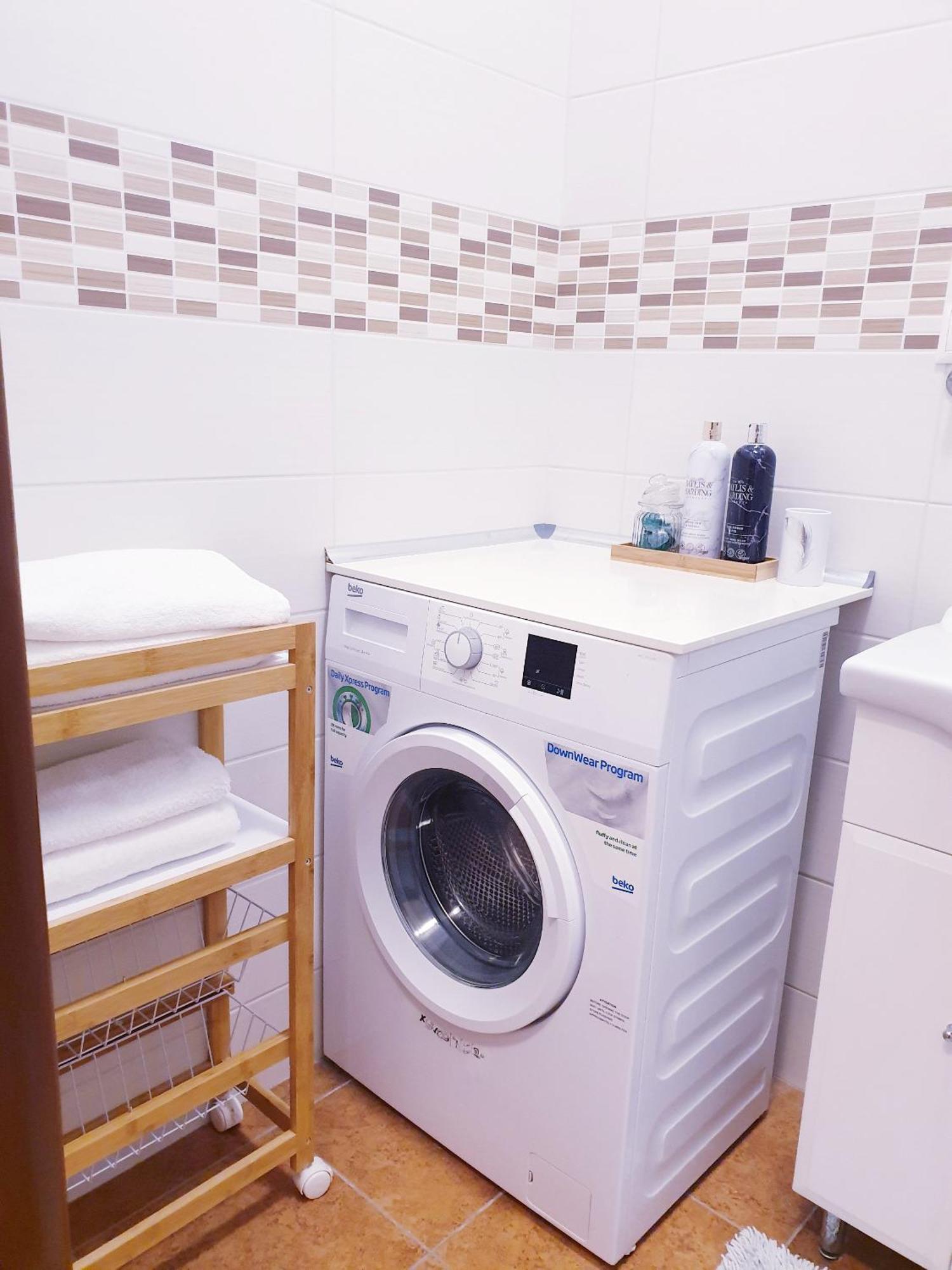 Apartman Central, Self Check In 24 H, Free Parking Besztercebánya Kültér fotó